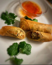 Load image into Gallery viewer, Shrimp &amp; Bamboo Spring Rolls (4)
