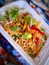 Load image into Gallery viewer, Green Papaya Salad
