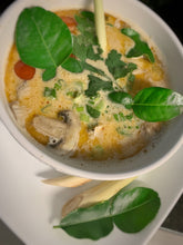 Load image into Gallery viewer, Tom Ka Coconutmilk Soup
